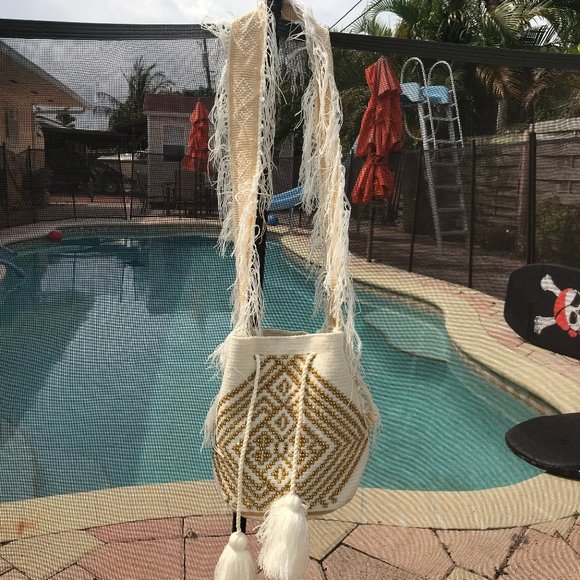 Brillo_puro Handbags - COLOMBIAN BACKPACK